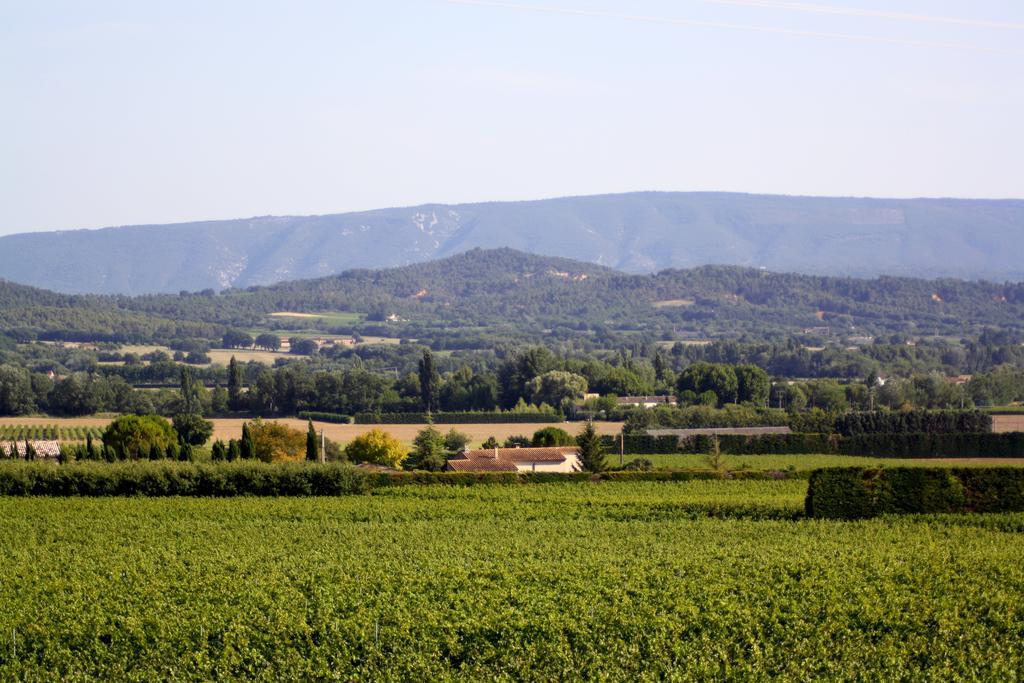 Vilajoun Joucas Esterno foto